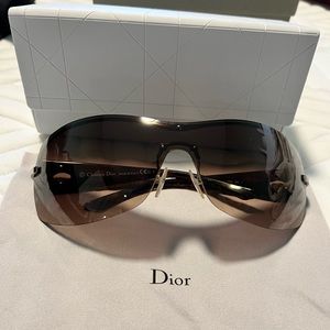 BNIB Authentic Dior frameless sunglasses